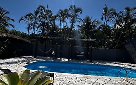 Casa Completa a 200m da Praia - Piscina - Garagem - Wi-Fi